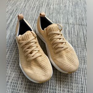 Women’s Allbirds Tree Flyer Running Shoe